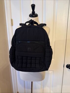Free movement Black Quilted Men’s Backpack - Classic Everyday Carry